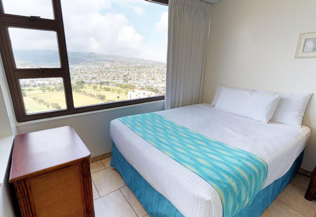 Deluxe Panoramic Mountain View Condo - 37Th Floor, Free Parking & Wifi Condo Χονολουλού Εξωτερικό φωτογραφία